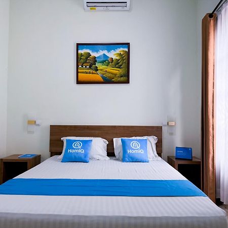 Adiputra Guesthouse 2 By Homiq Ngabean Exteriér fotografie