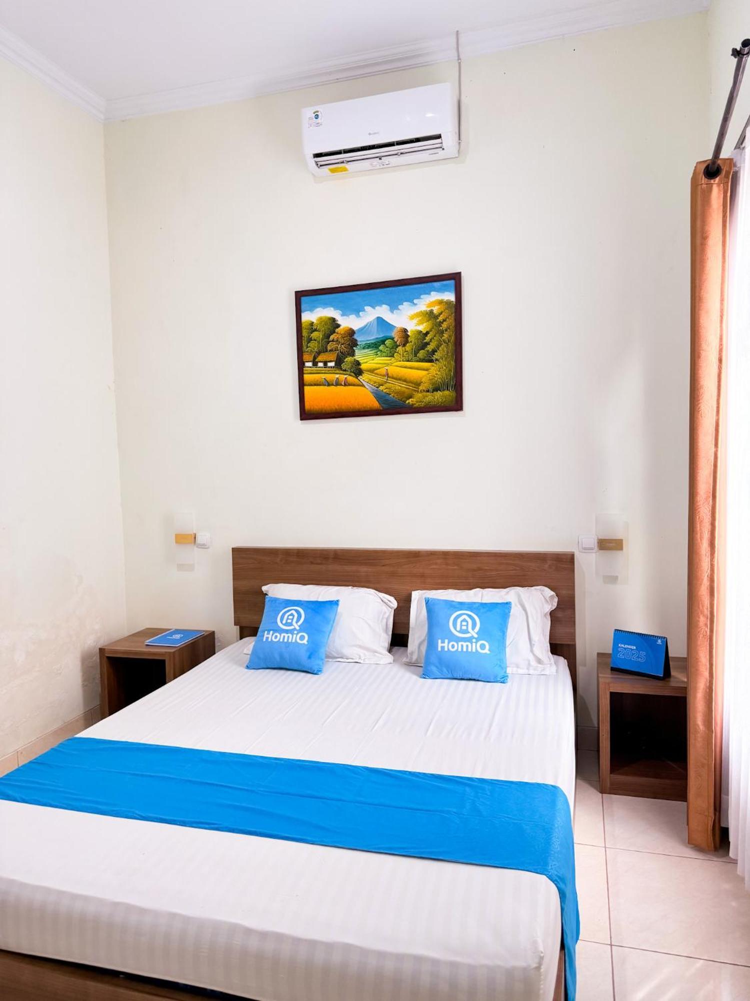 Adiputra Guesthouse 2 By Homiq Ngabean Exteriér fotografie