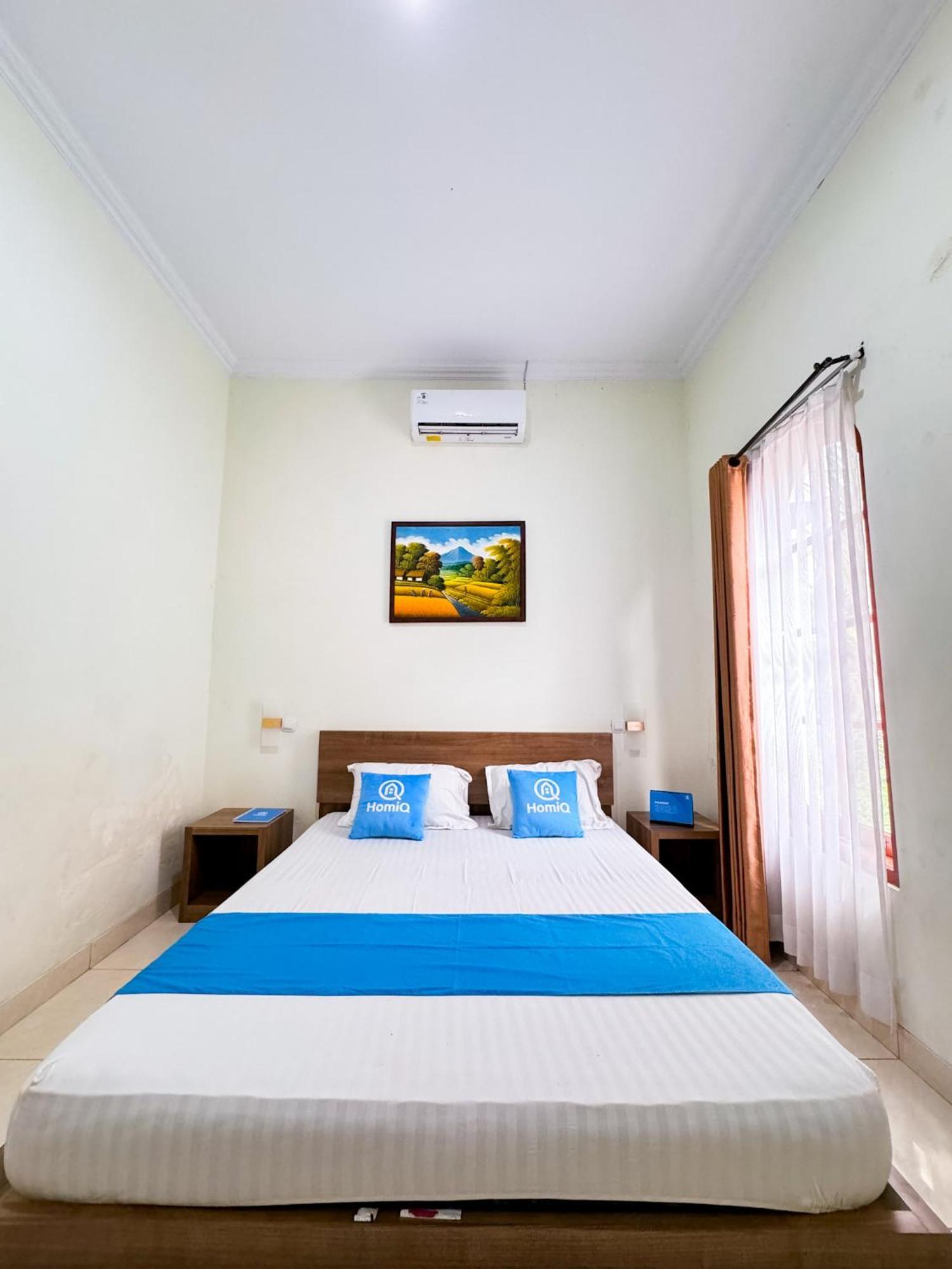 Adiputra Guesthouse 2 By Homiq Ngabean Exteriér fotografie